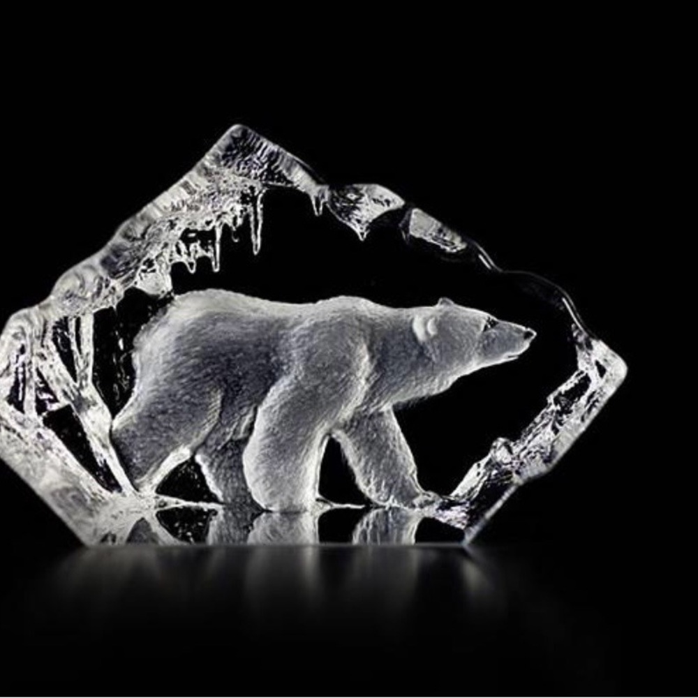 Walking Polar Bear Crystal by Mats Jonasson